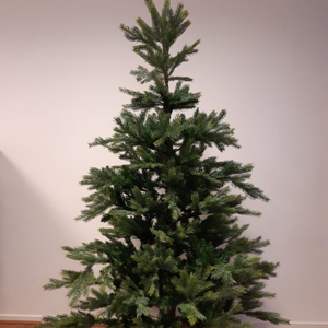 Kerstboom kunst, met verlichting 