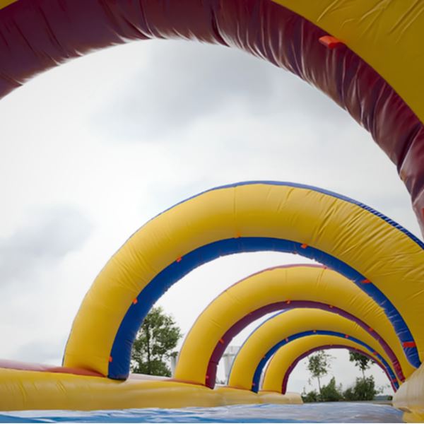 Dubbele Buikglijbaan 18 meter Dubbele Buikglijbaan 18 meter