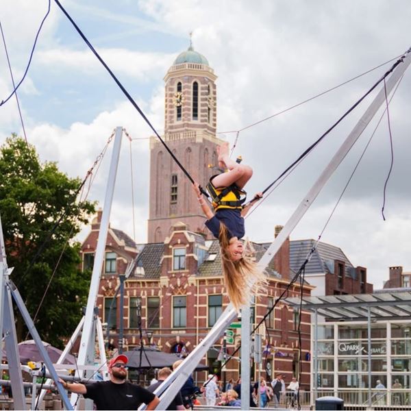 Bungee trampoline incl. 3 uur begeleiding & op- en afbouw