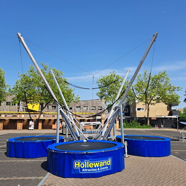 Bungee trampoline incl. 3 uur begeleiding & op- en afbouw Bungee trampoline incl. 3 uur begeleiding & op- en afbouw