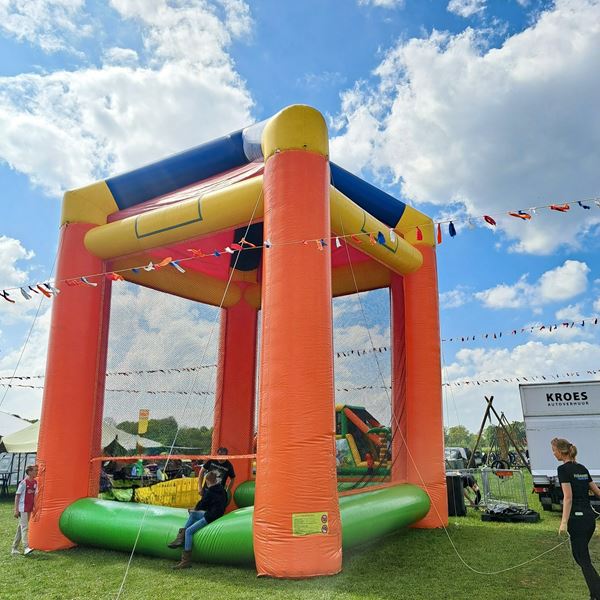 Kratstapelen incl. op- en afbouw en haspels