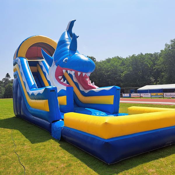 opblaasbareglijbaanhuren